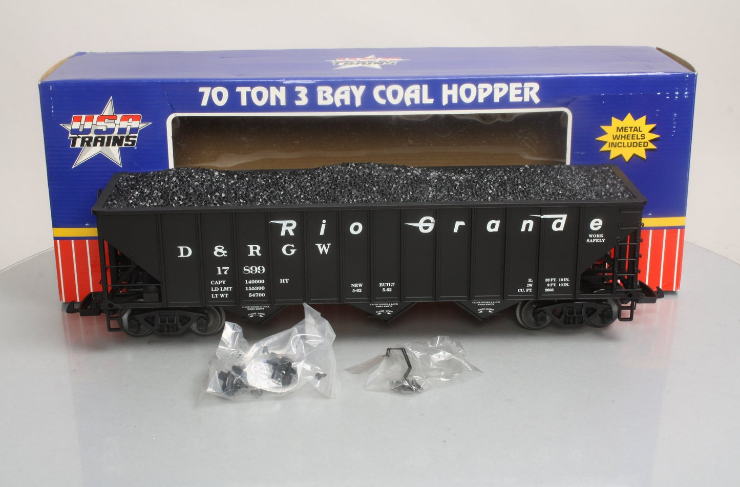 USA Trains R14004 G Denver & Rio Grande Western 70-Ton 3-Bay Coal Hopper #17996