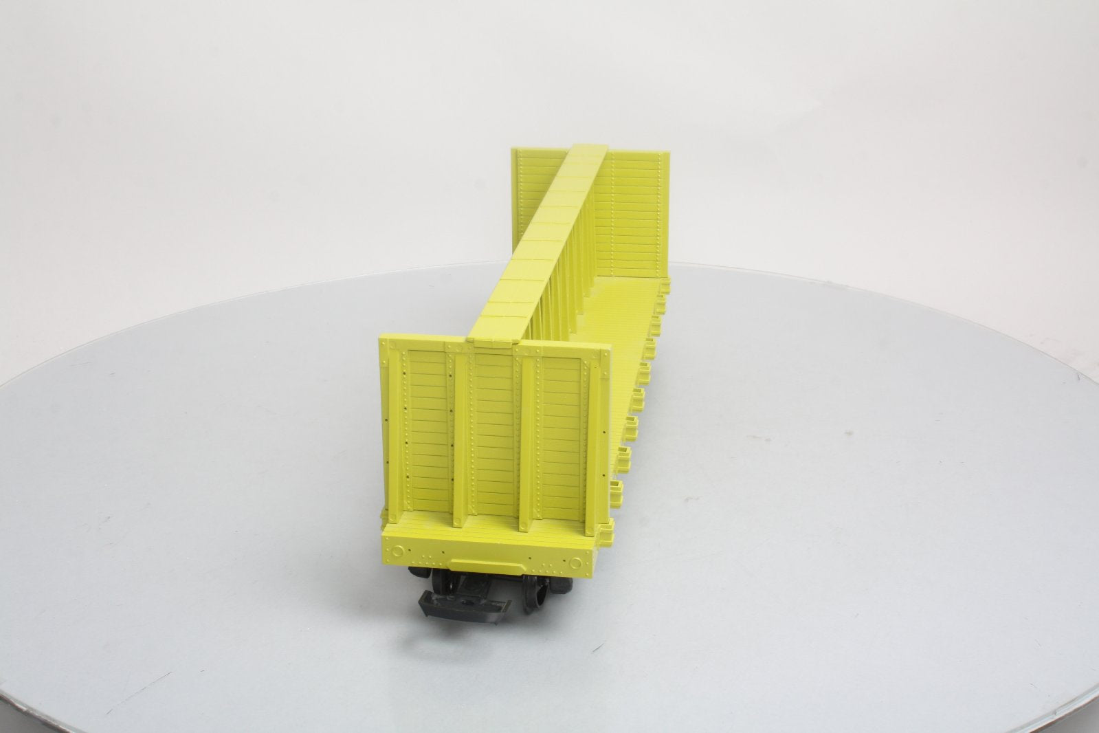 USA Trains 17403 G Weyerhaeuser Centerbeam Flatcar