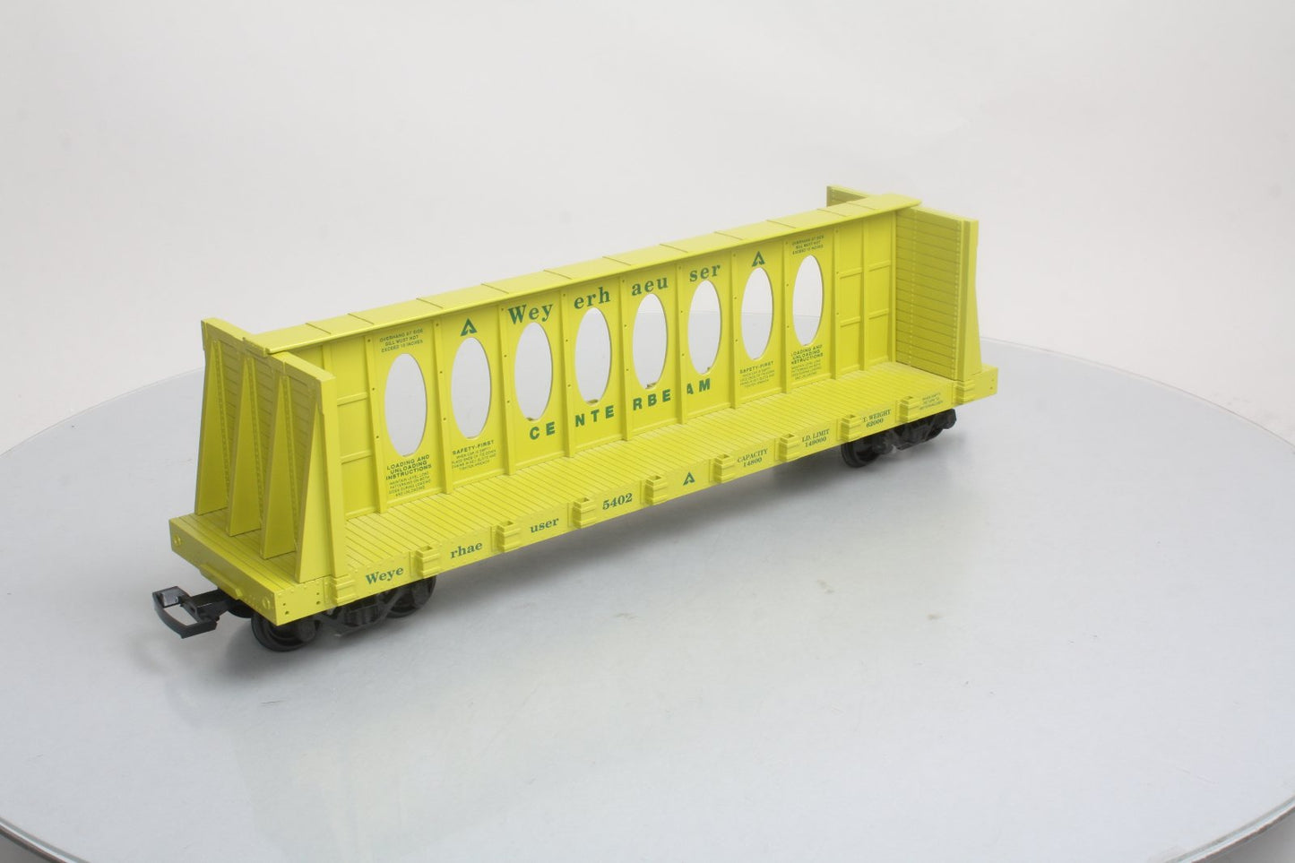USA Trains 17403 G Weyerhaeuser Centerbeam Flatcar