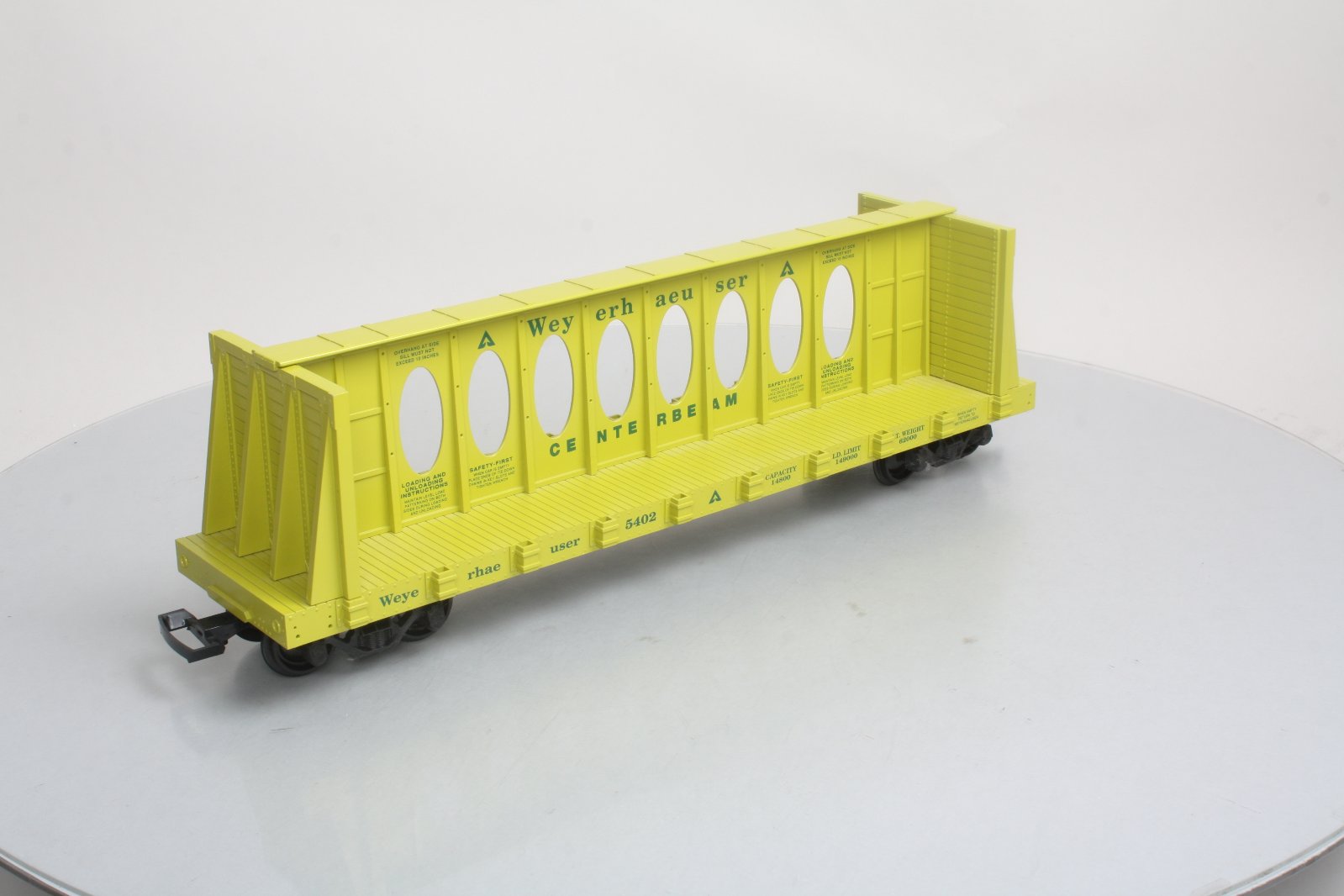 USA Trains 17403 G Weyerhaeuser Centerbeam Flatcar