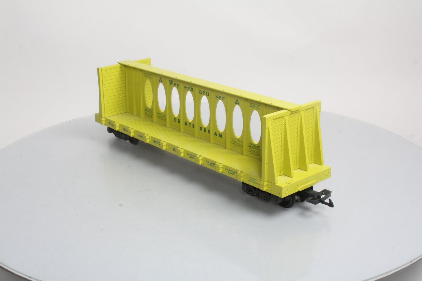 USA Trains 17403 G Weyerhaeuser Centerbeam Flatcar