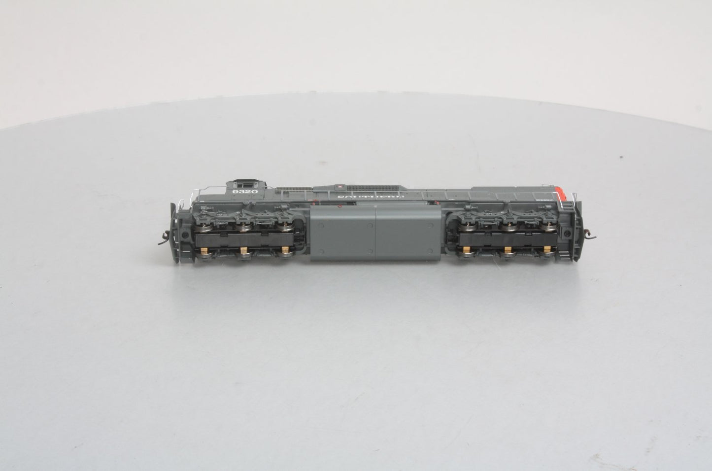 Athearn 88753 HO Scale Southern Pacific SD45T-2 Diesel Locomotive