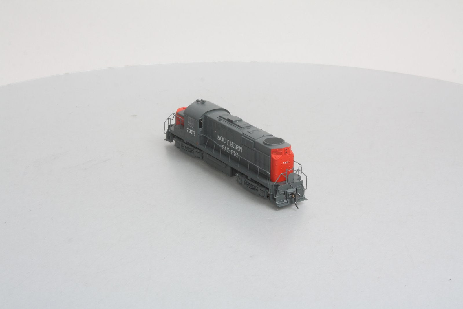Atlas 10000569 HO Scale Southern Pacific RS-32 Diesel Locomotive #7307