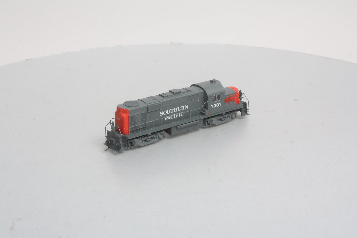 Atlas 10000569 HO Scale Southern Pacific RS-32 Diesel Locomotive #7307