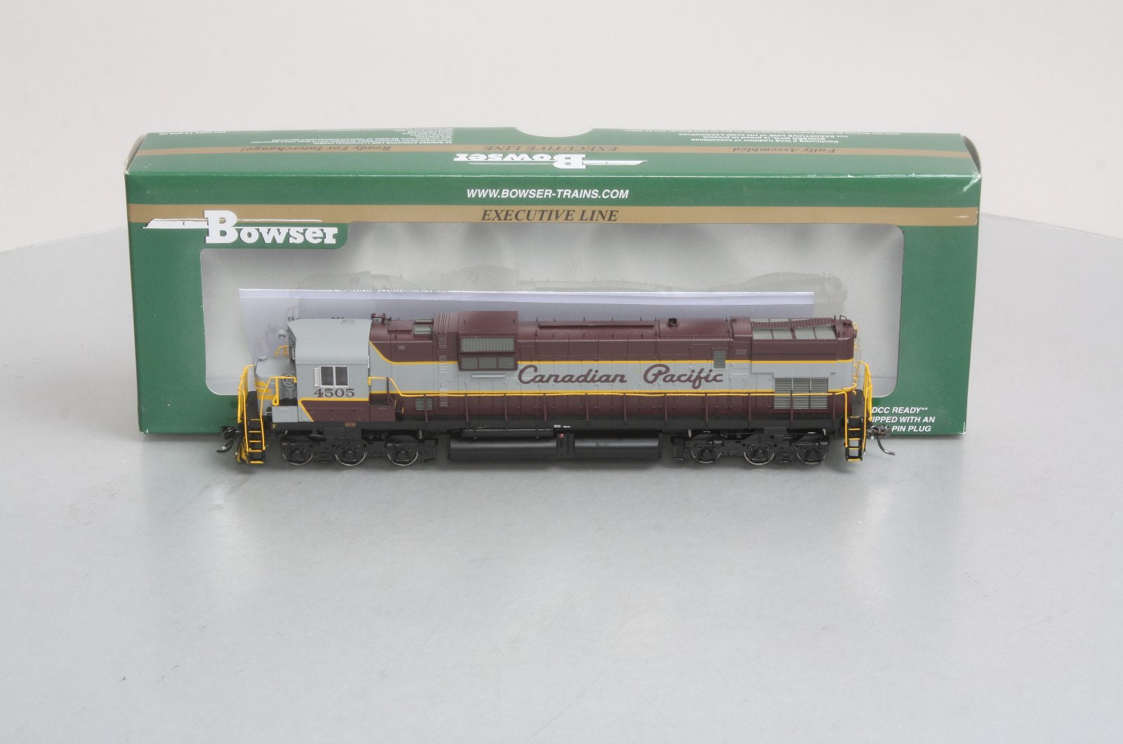 Bowser 23720 HO Scale Canadian Pacific Diesel Locomotive MLW C630M #4505