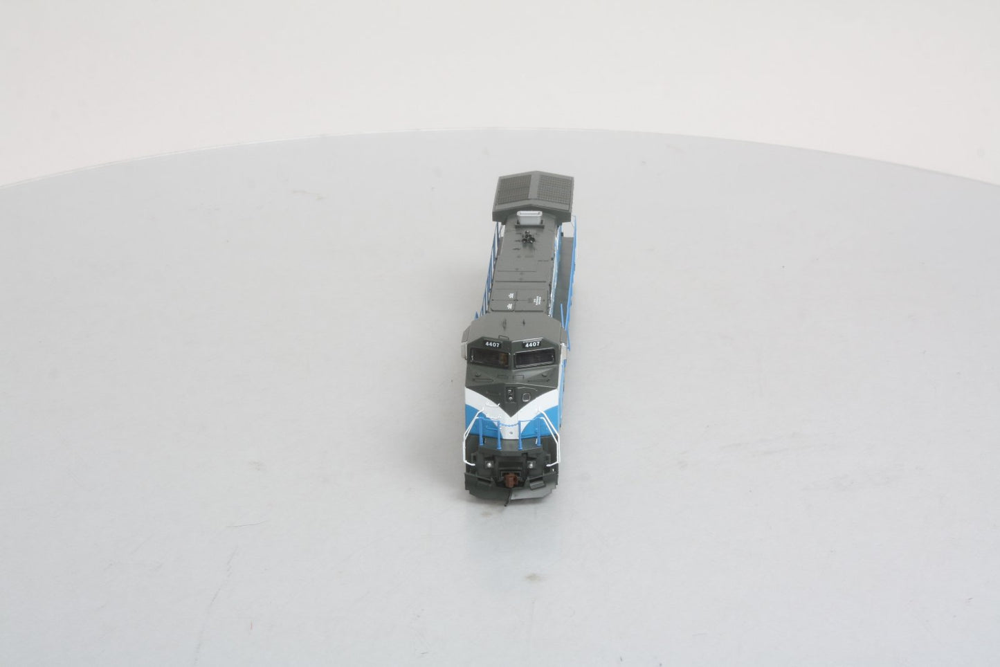 Athearn 77947 HO Great Northern C44-9W Diesel Locomotive #4407