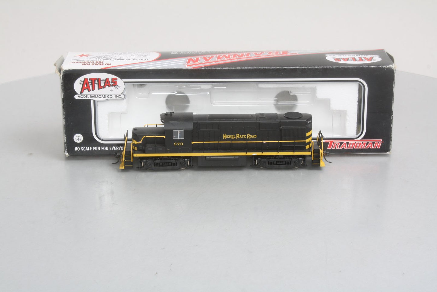 Atlas 10000950 Nickel Plate Road Trainman RS-36 Diesel Locomotive