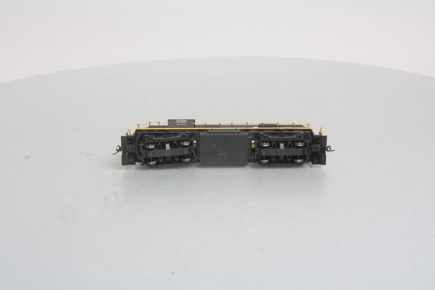 Atlas 10000950 Nickel Plate Road Trainman RS-36 Diesel Locomotive