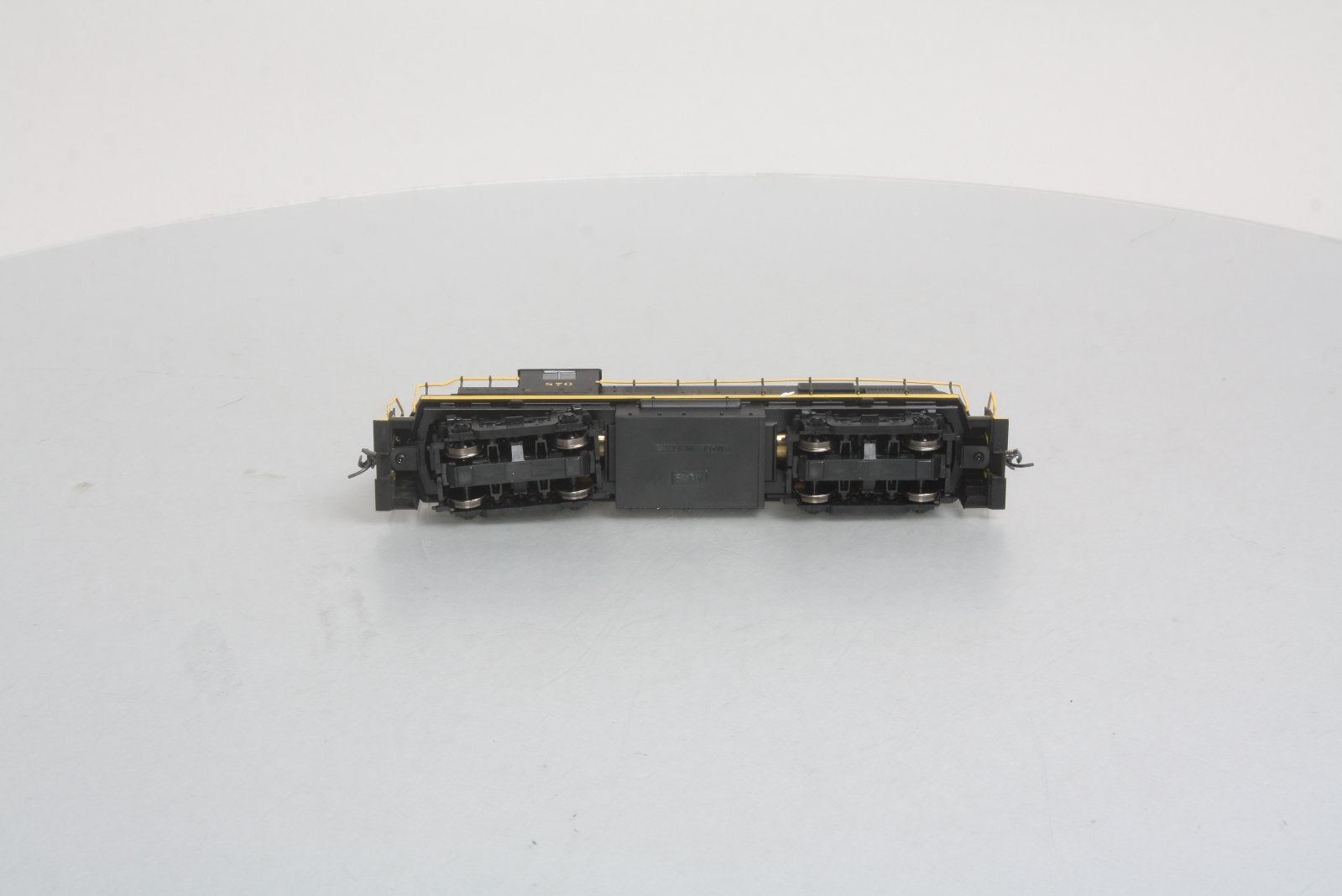 Atlas 10000950 Nickel Plate Road Trainman RS-36 Diesel Locomotive