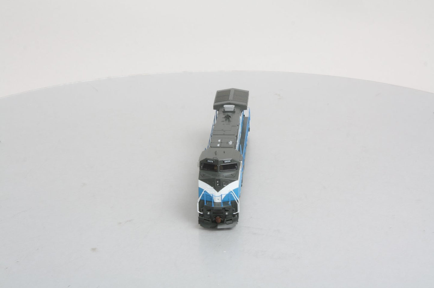 Athearn 77946 HO Scale Great Northern C44-9W Diesel Locomotive #4404