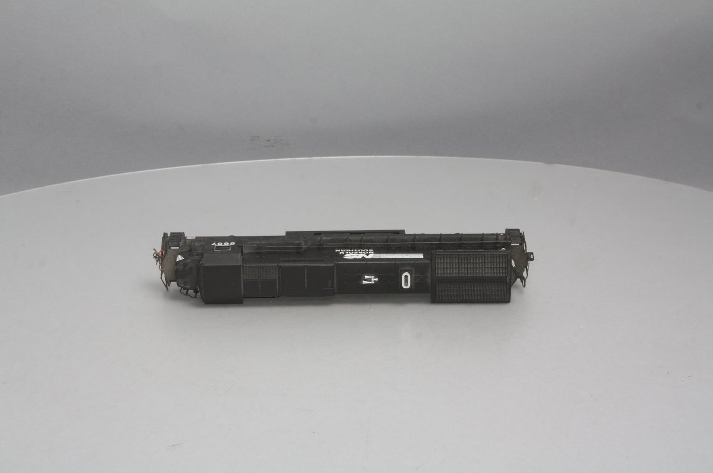 Bachmann 85005 HO Norfolk Southern Dash 8-40C Diesel Locomotive #8667