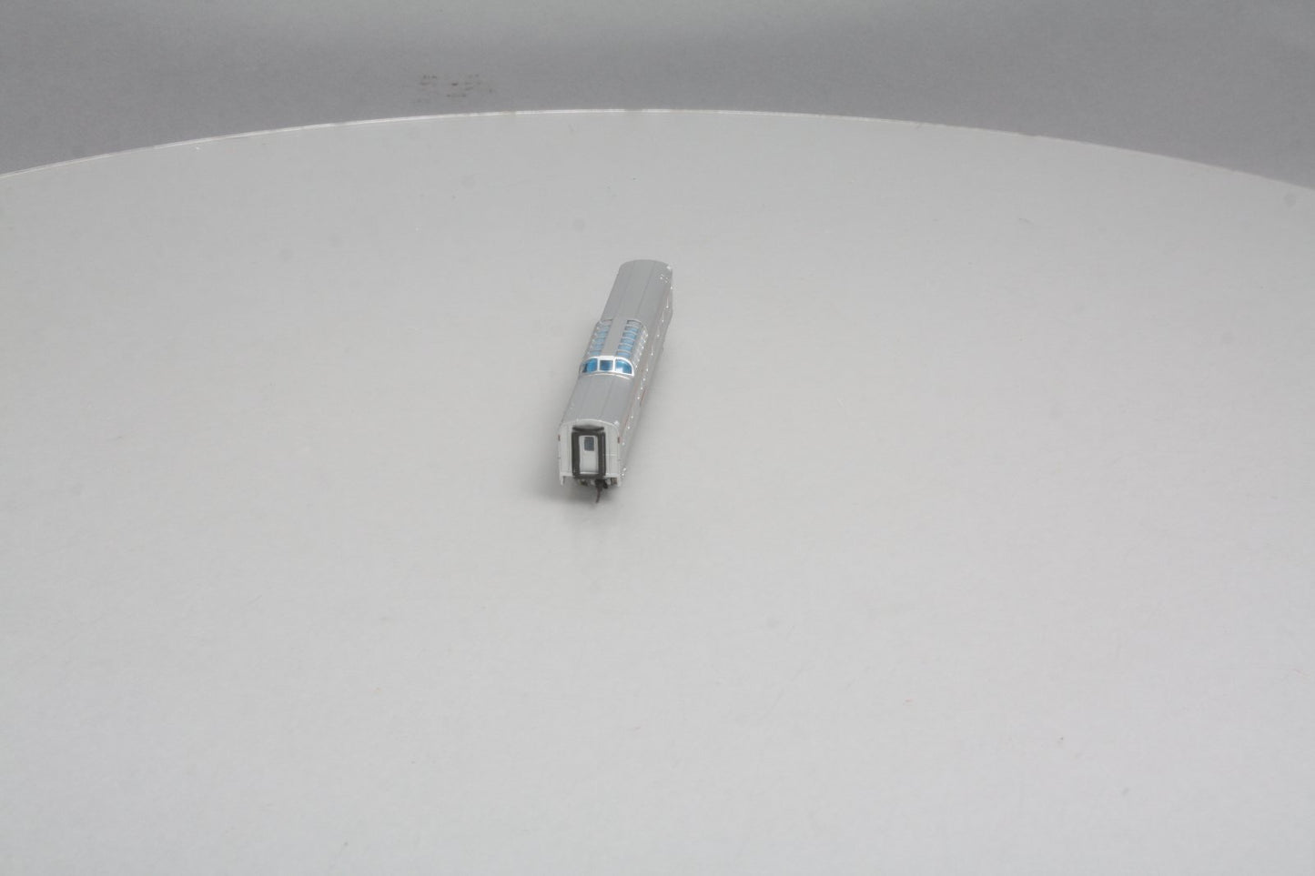 Con-Cor 41353 N Pennsylvania RR Budd 85' Corrugated-Side Mid-Train Dome Car