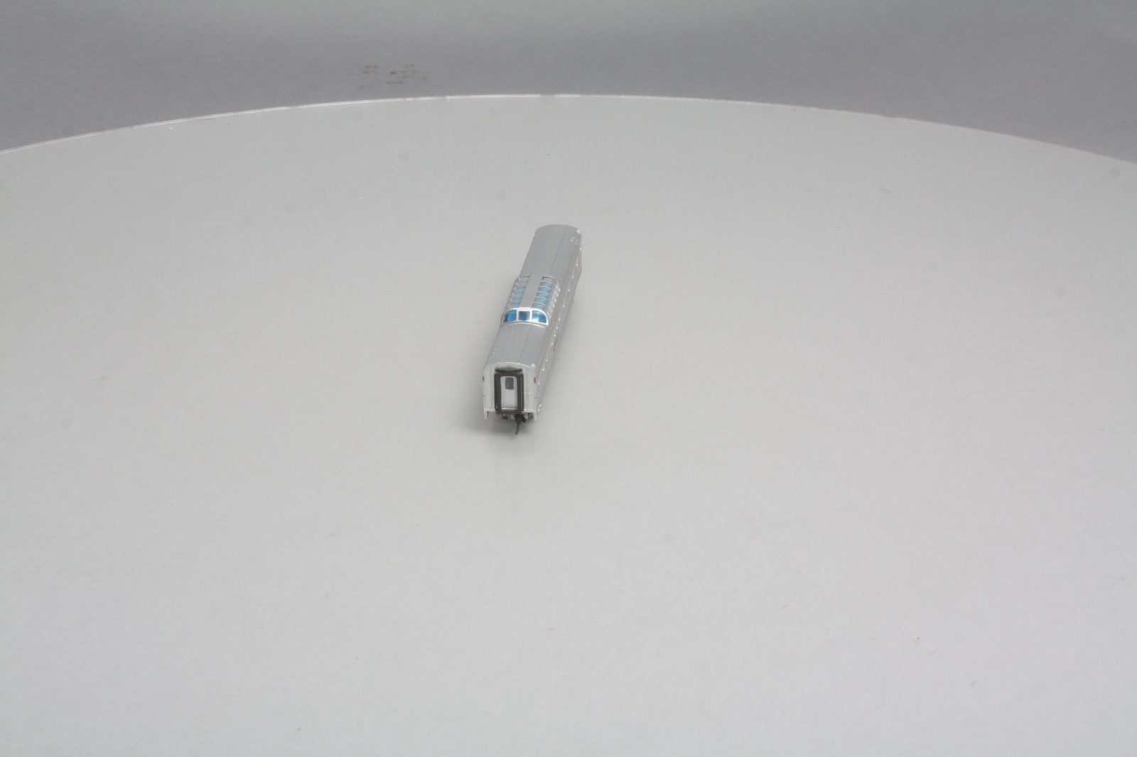 Con-Cor 41353 N Pennsylvania RR Budd 85' Corrugated-Side Mid-Train Dome Car