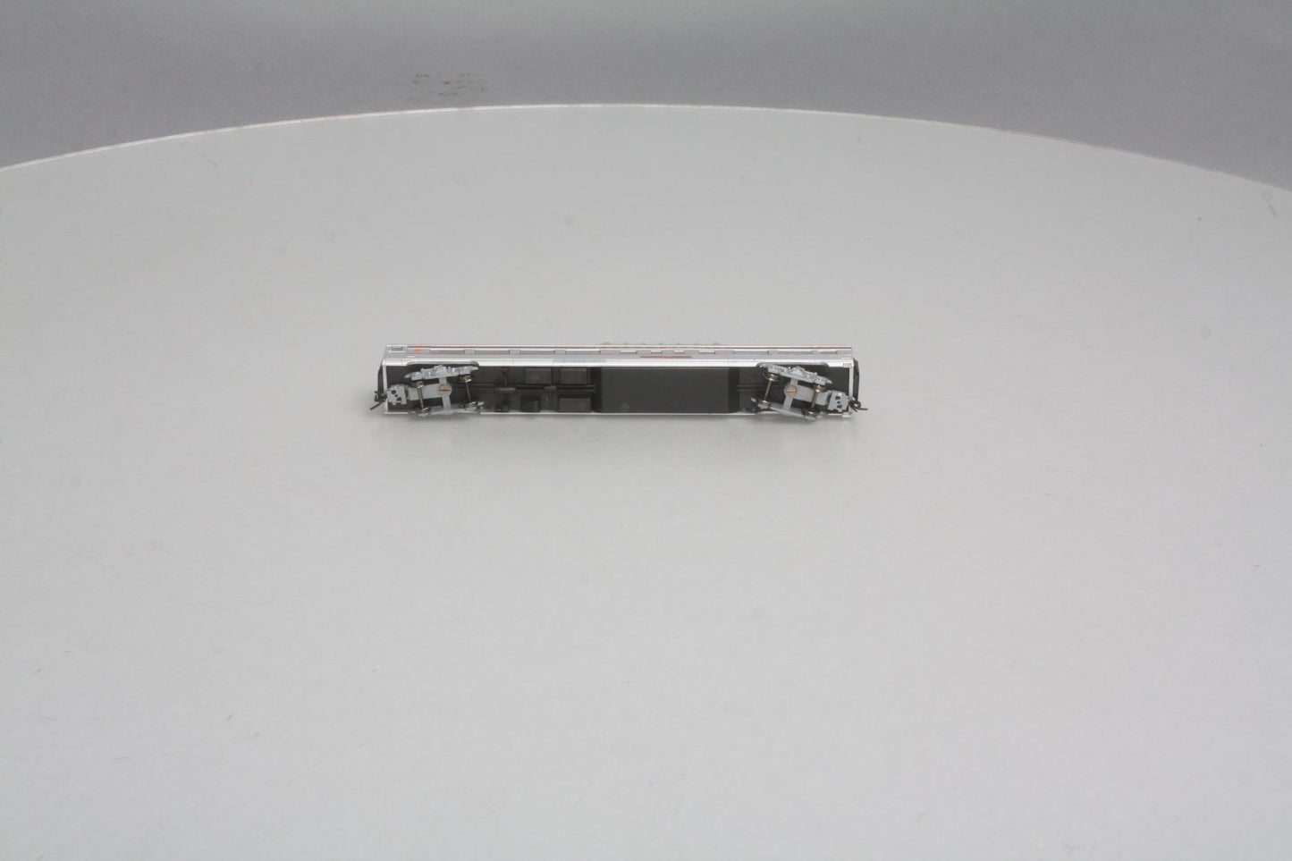 Con-Cor 41353 N Pennsylvania RR Budd 85' Corrugated-Side Mid-Train Dome Car