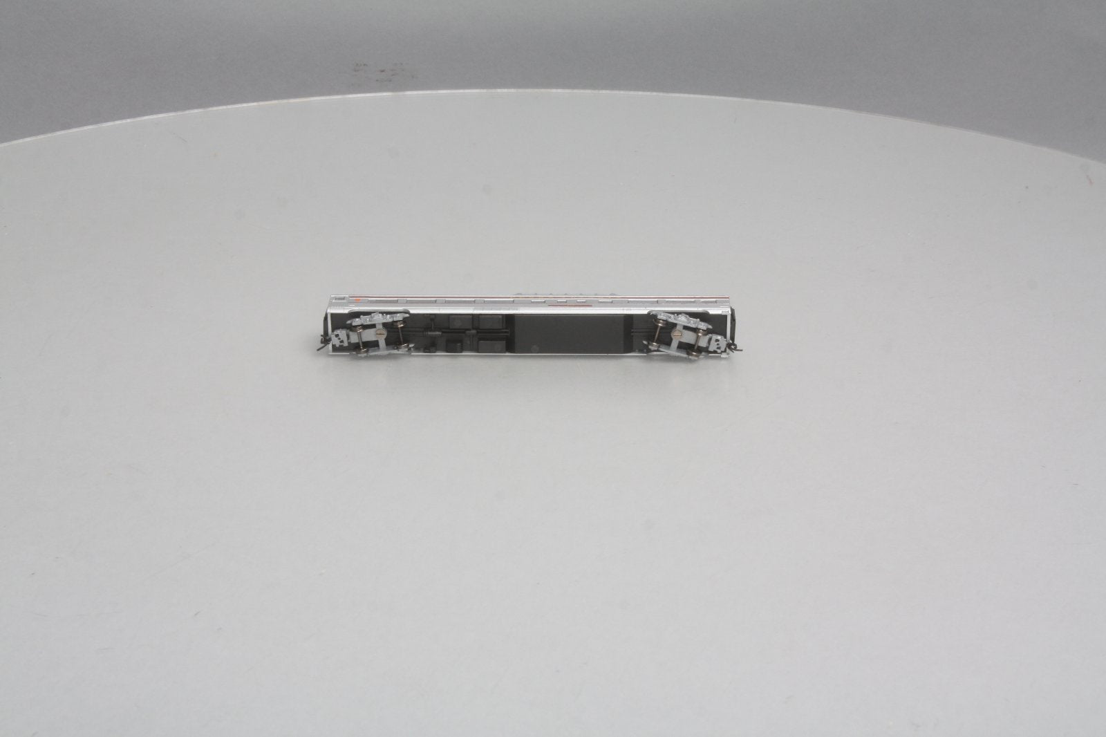Con-Cor 41353 N Pennsylvania RR Budd 85' Corrugated-Side Mid-Train Dome Car