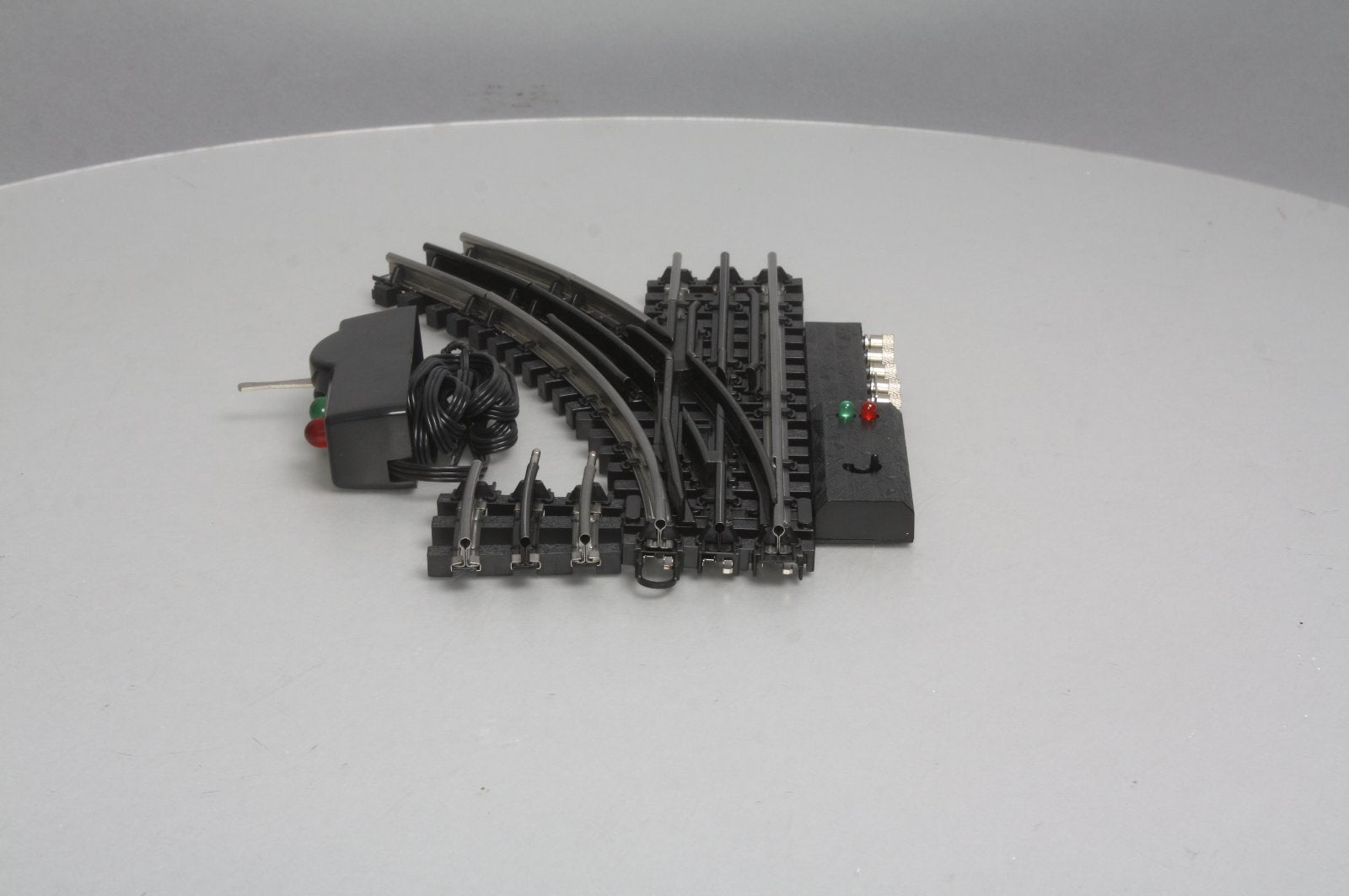 O-Line 605 O O31 SnapTrack Left Hand Switch Turnout
