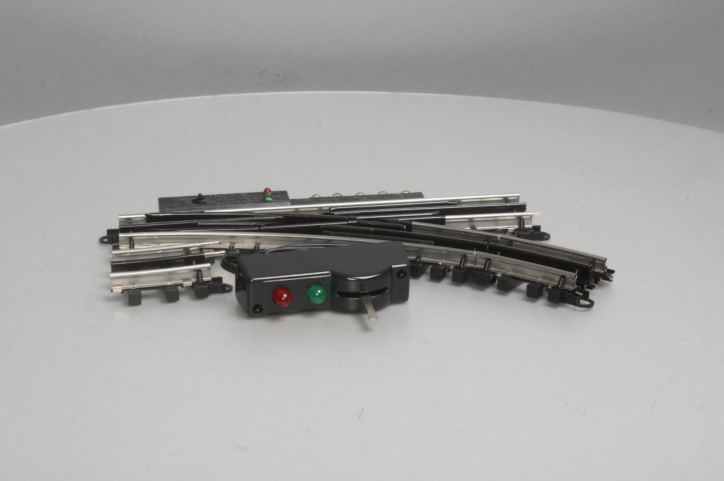 O-Line 604 O O31 SnapTrack Right Hand Remote Switch Turnout