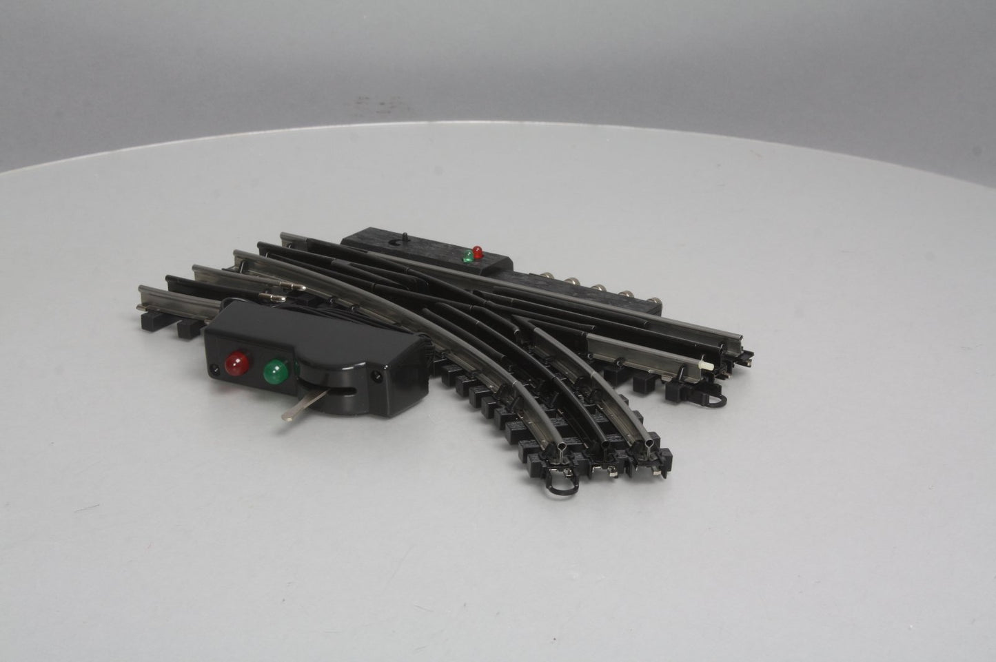 O-Line 604 O O31 SnapTrack Right Hand Remote Switch Turnout