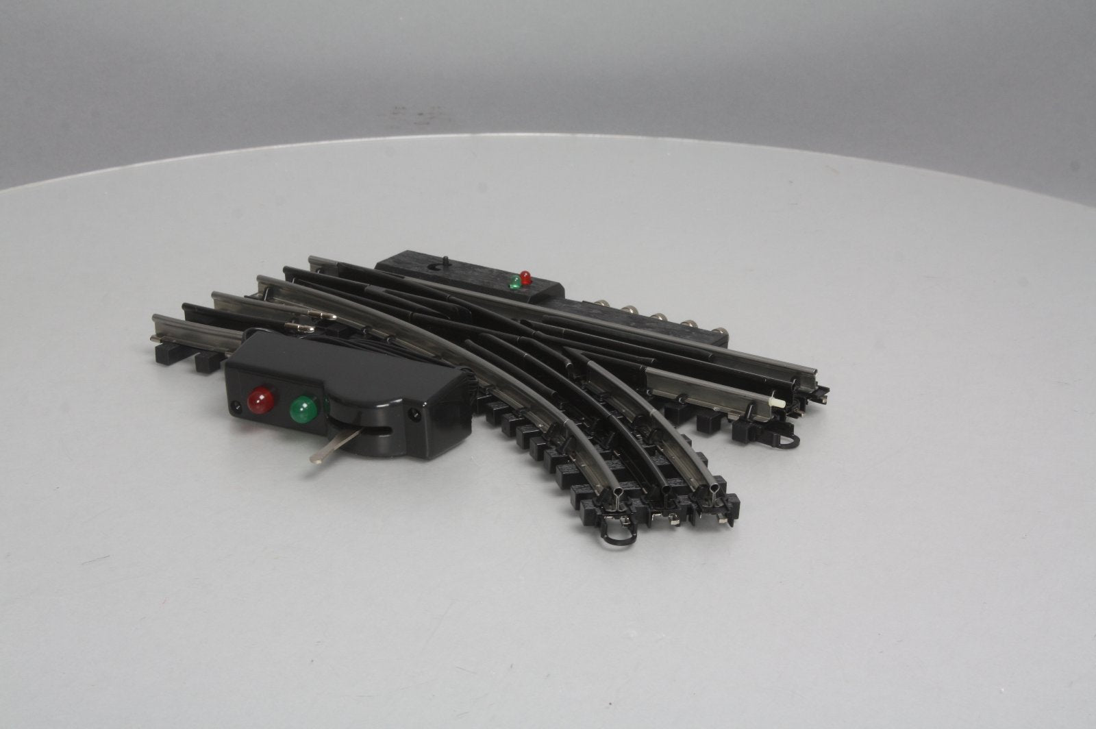 O-Line 604 O O31 SnapTrack Right Hand Remote Switch Turnout