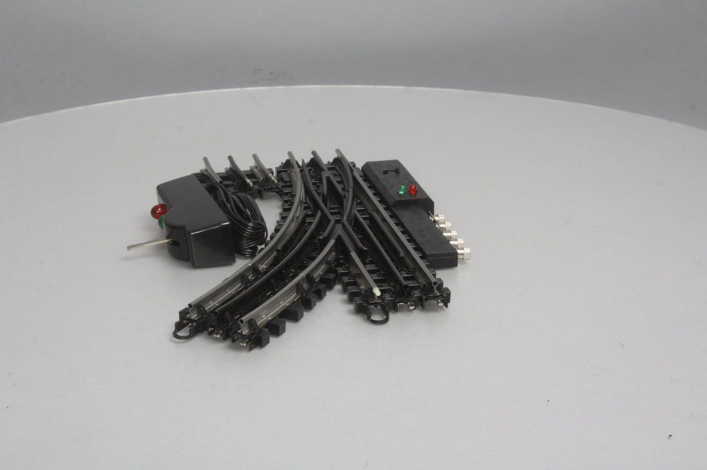 O-Line 604 O O31 SnapTrack Right Hand Remote Switch Turnout