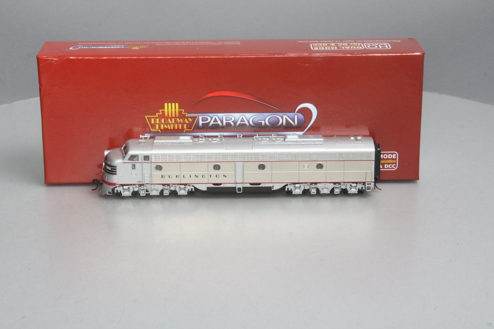 Broadway Limited 2748 HO CB&Q EMD E8A w/Paragon2 #9966