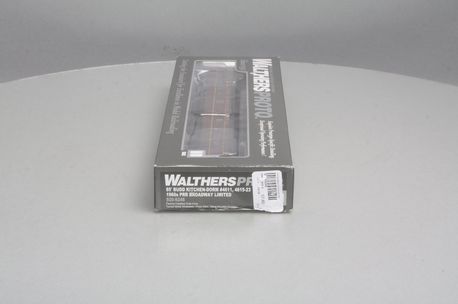 Walthers 920-9246 HO PRR Broadway Limited 85' Budd Kitchen-Dorm #4611