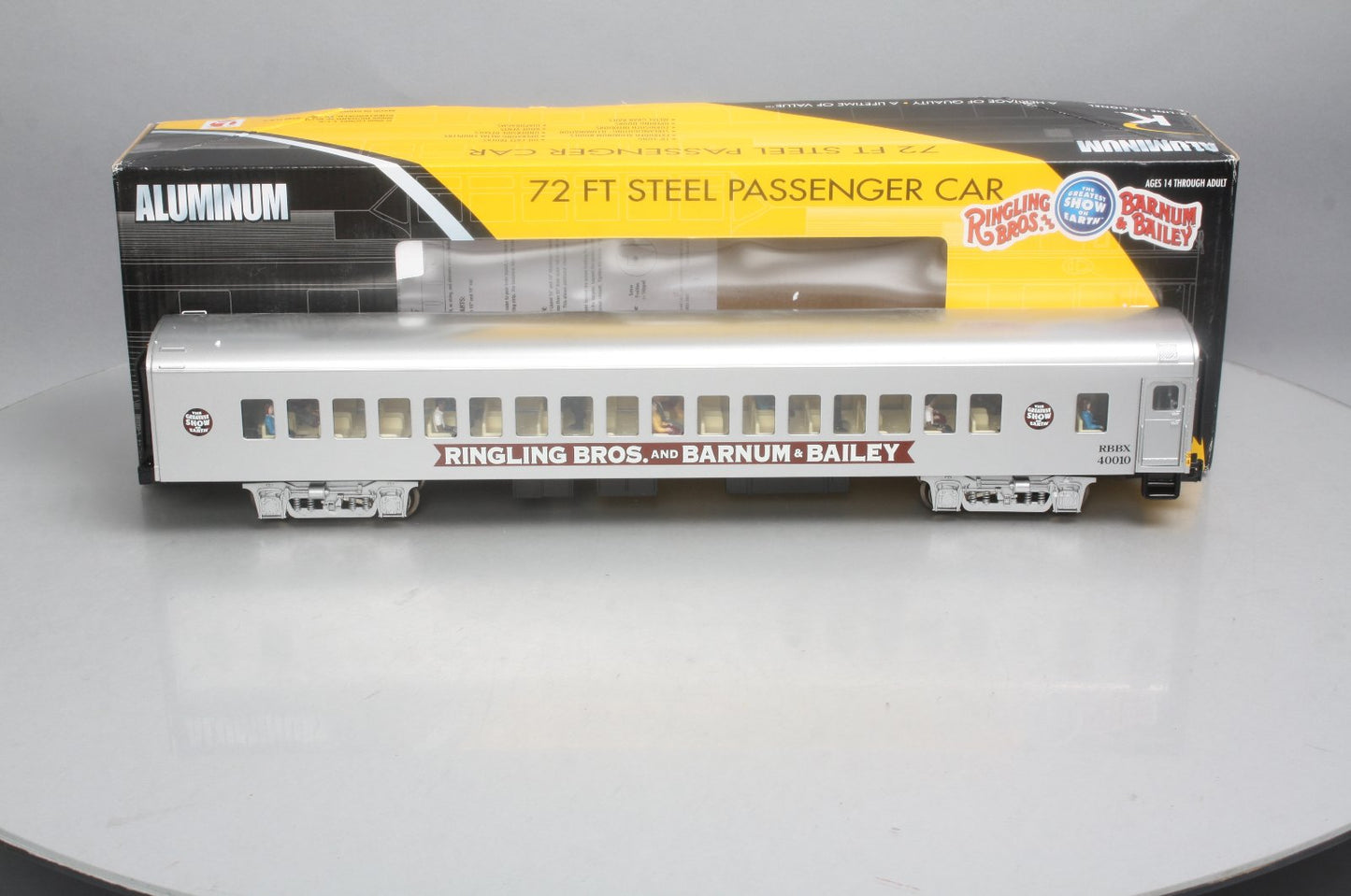 Lionel 6-22255 O Ringling Bros. 18" Aluminum Coach Car #40010