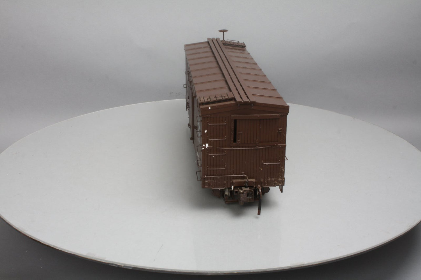Bachmann 88695 Double-Sheathed Wood Boxcar w Murphy Roof (Metal Wheels)
