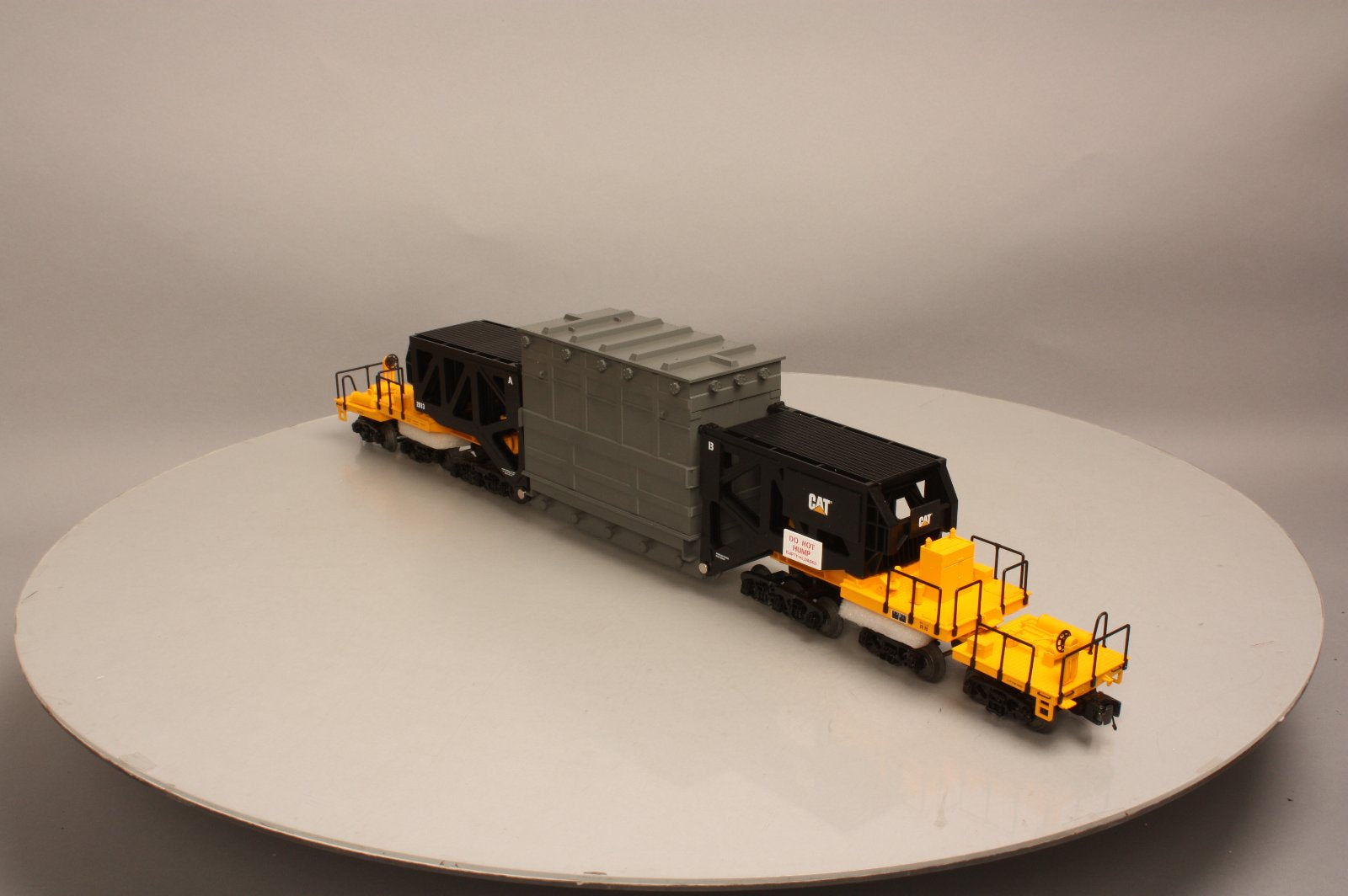 MTH 20-98919 O Caterpillar Schnabel Flatcar