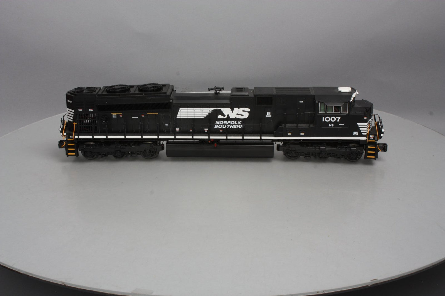 MTH 20-20218-1 Norfolk Southern SD70ACE Diesel Engine #1007