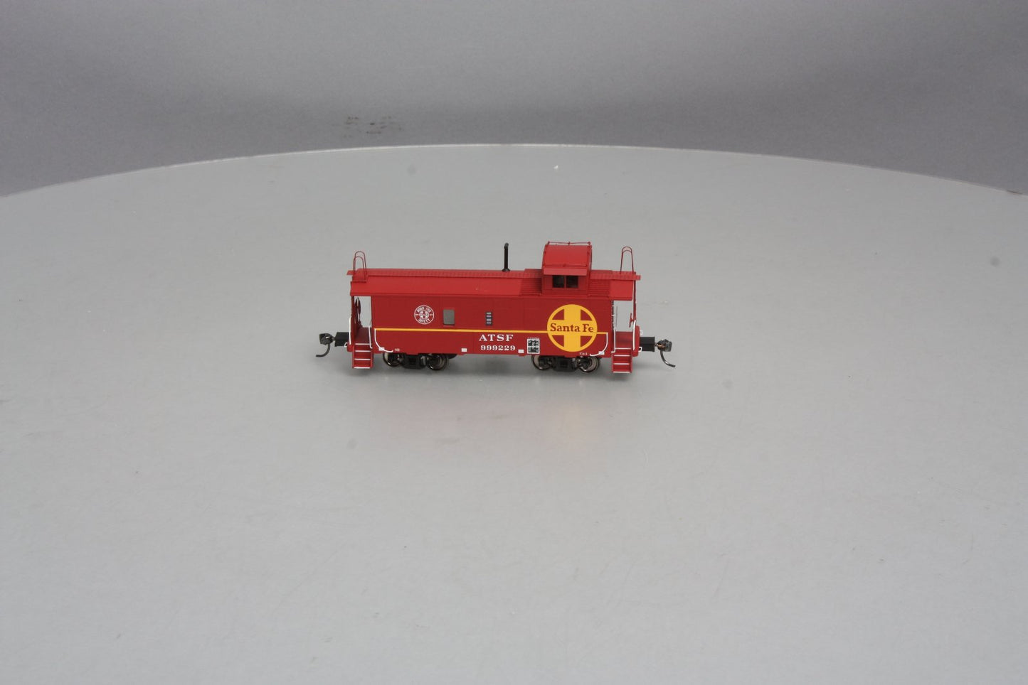 Centralia Car Shops CCS-1084 HO ATSF Late Caboose Car #999229
