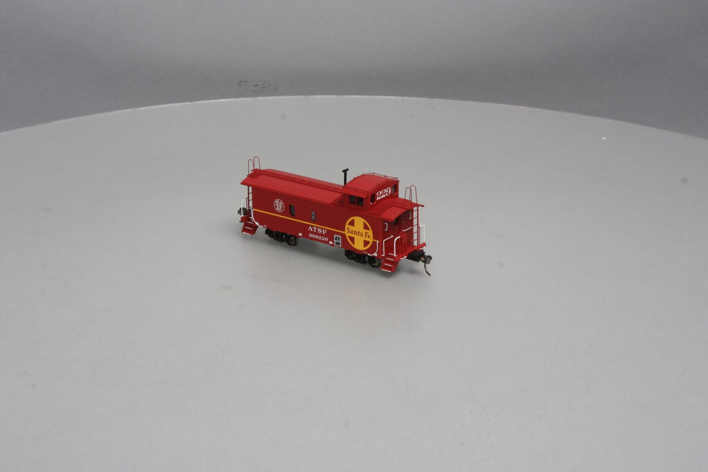 Centralia Car Shops CCS-1084 HO ATSF Late Caboose Car #999229