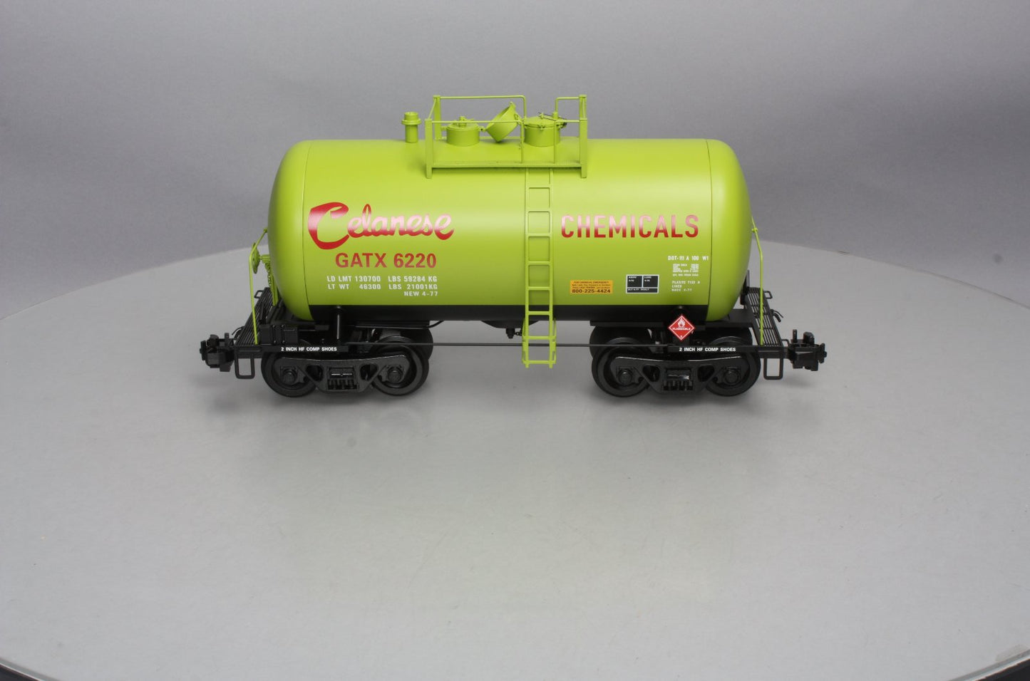 USA Trains R15211 Celanese Chemicals "Beer Can" Tank Car #6220 - Metal Wheels