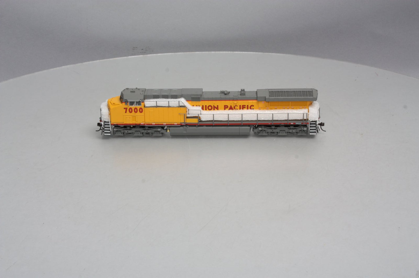 Broadway Limited 685 HO Union Pacific GE AC6000CW Diesel Locomotive #7000 w/DCC