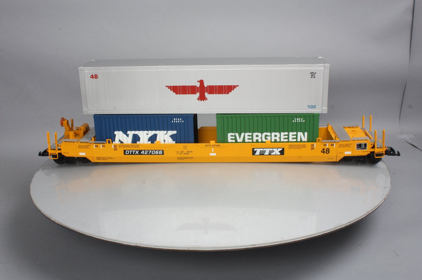 USA Trains 17101 TTX Gunderson Husky Stack #427066 - Metal Wheels