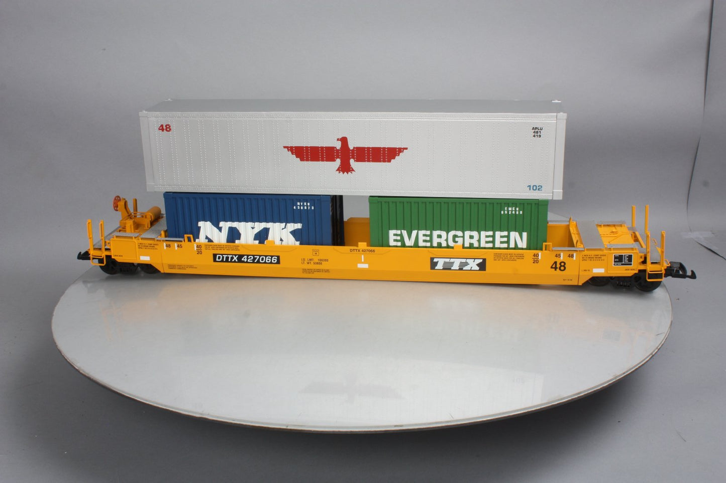 USA Trains 17101 TTX Gunderson Husky Stack #427066 - Metal Wheels