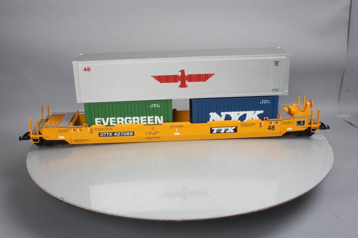USA Trains 17101 TTX Gunderson Husky Stack #427066 - Metal Wheels