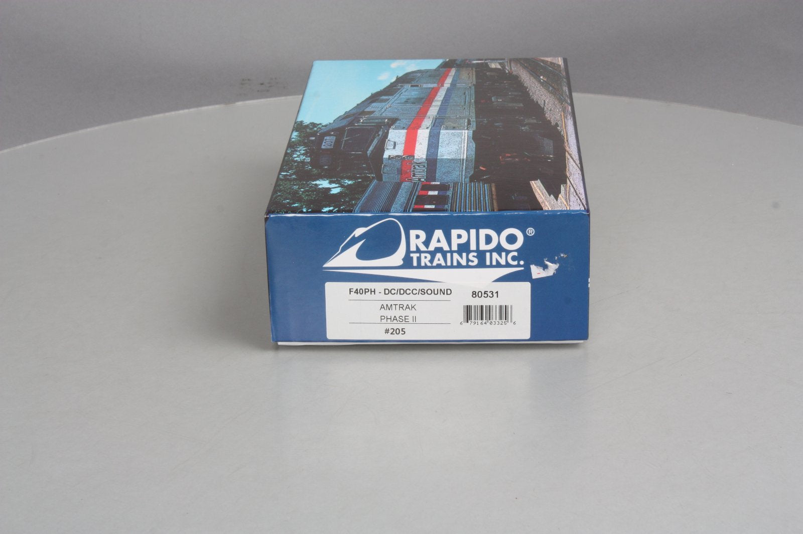 Rapido Trains 80531 HO Amtrak EMD F40PH Diesel #205 w/LokSound & DCC