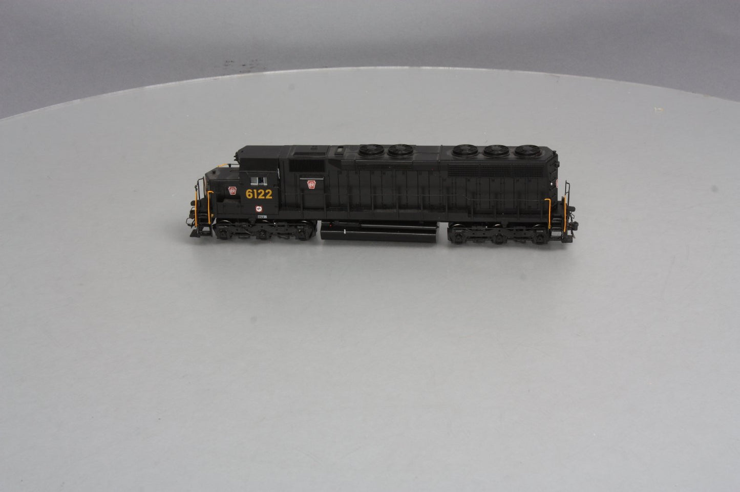 Bachmann 82716 Pennsylvania SD-45 Diesel Locomotive #6122 w/DCC