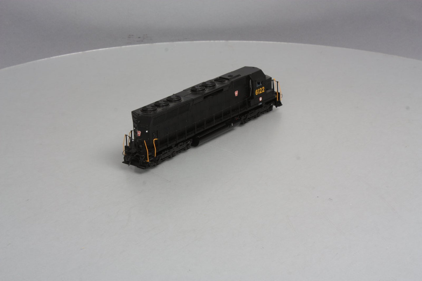 Bachmann 82716 Pennsylvania SD-45 Diesel Locomotive #6122 w/DCC