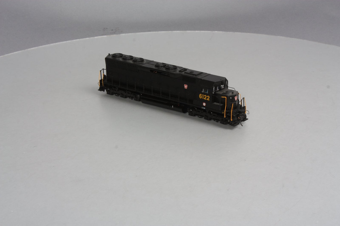 Bachmann 82716 Pennsylvania SD-45 Diesel Locomotive #6122 w/DCC