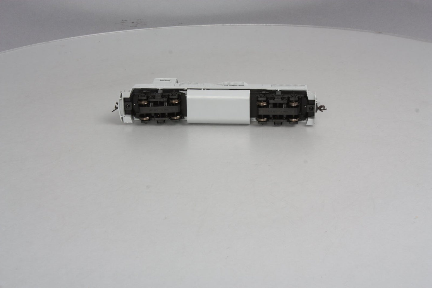 Atlas 900 HO Undecorated GP38-2 Late Phase Diesel Locomotive