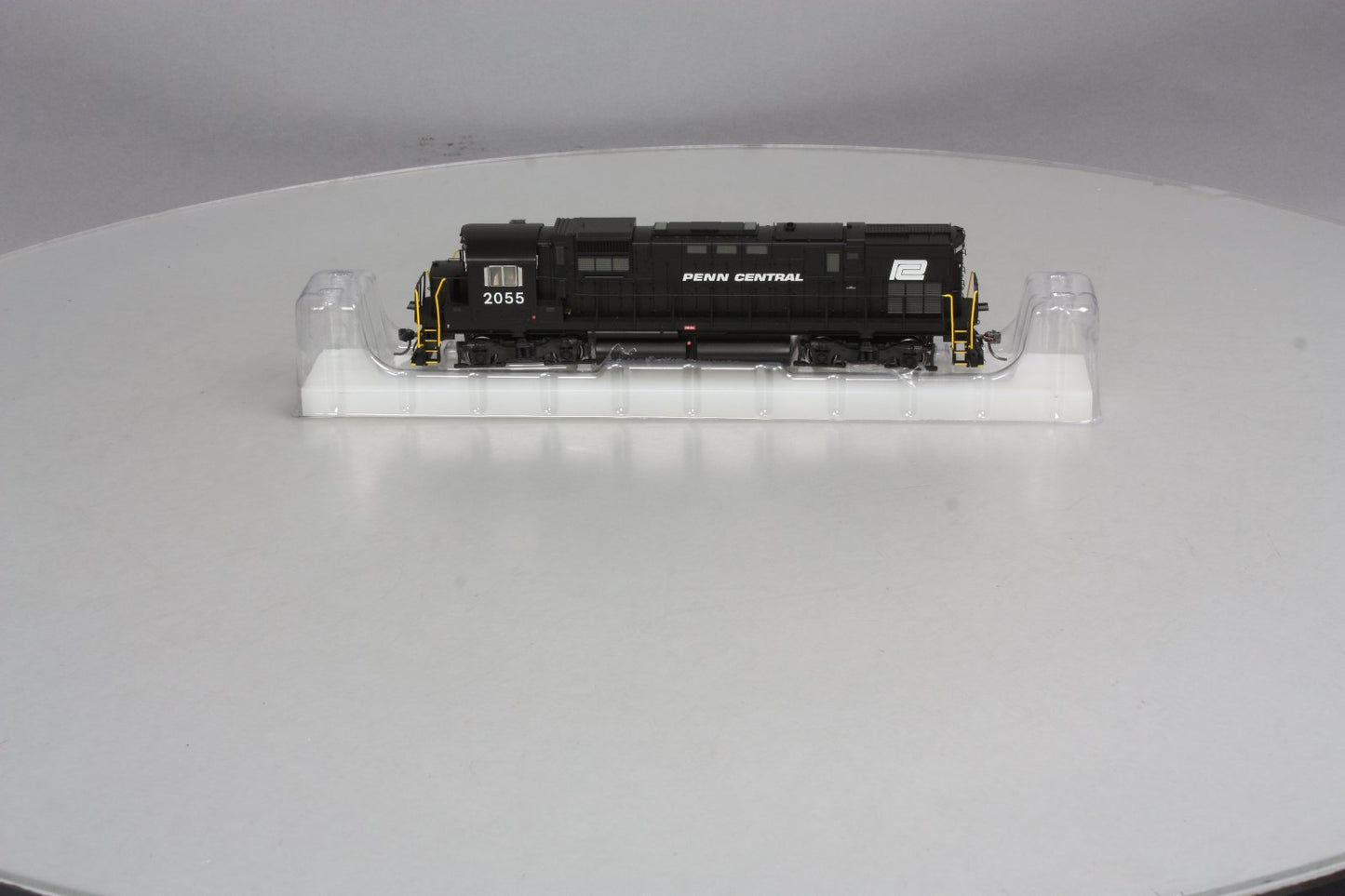 Bowser 23870 Penn Central Alco C-430 Diesel Locomotive #2055