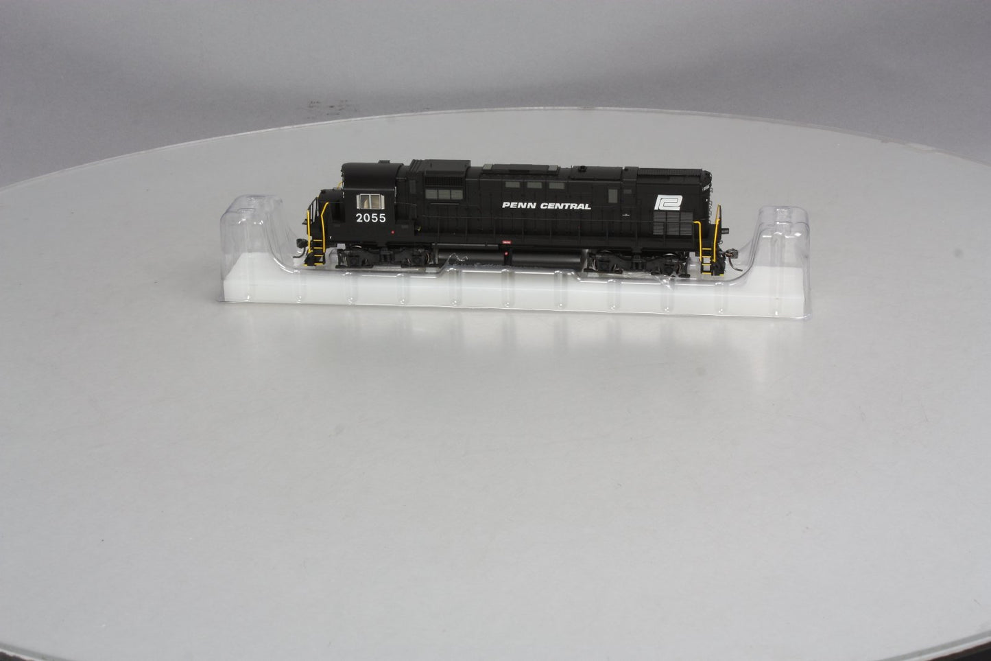 Bowser 23870 Penn Central Alco C-430 Diesel Locomotive #2055