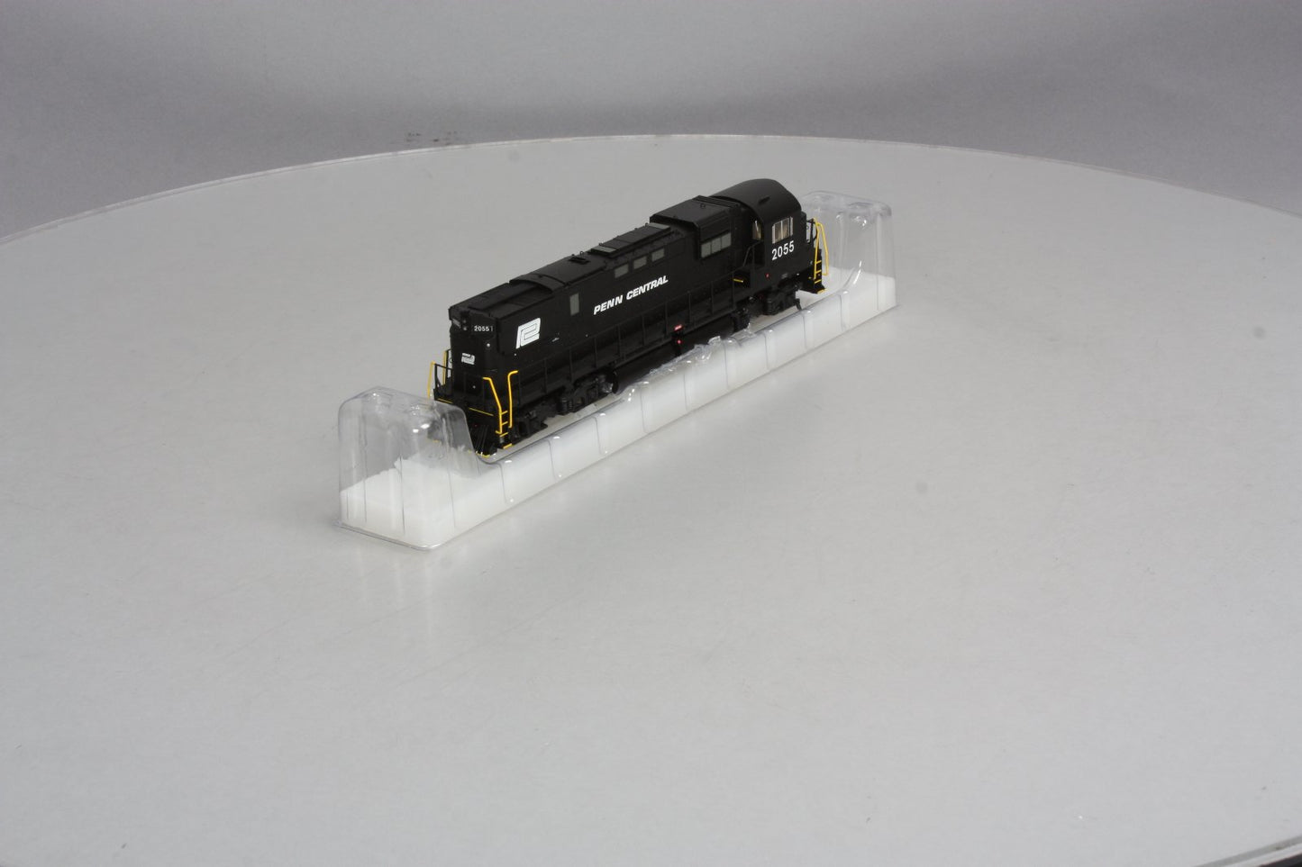 Bowser 23870 Penn Central Alco C-430 Diesel Locomotive #2055