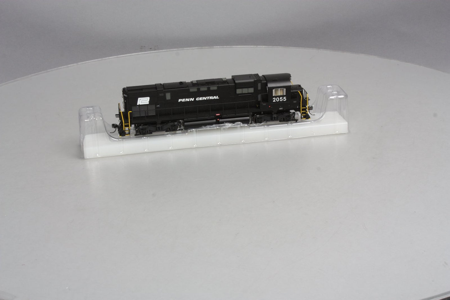 Bowser 23870 Penn Central Alco C-430 Diesel Locomotive #2055