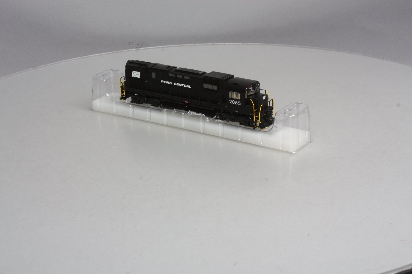 Bowser 23870 Penn Central Alco C-430 Diesel Locomotive #2055