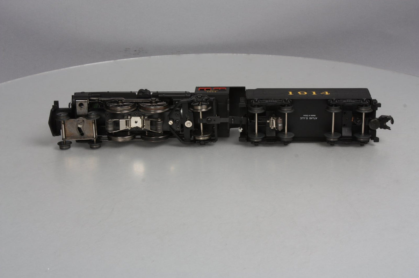 Atlas 1008004 Southern 4-4-2 Steam Loco & Tender #1914 (3-Rail)