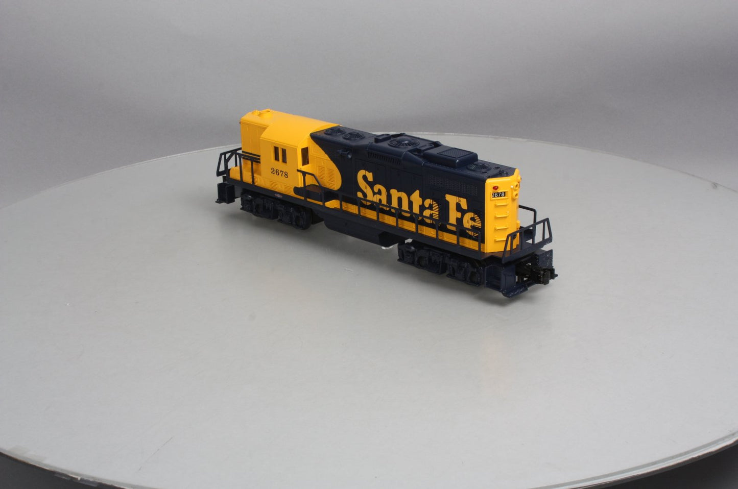 Williams 21420 Santa Fe GP9 Powered Diesel Locomotive