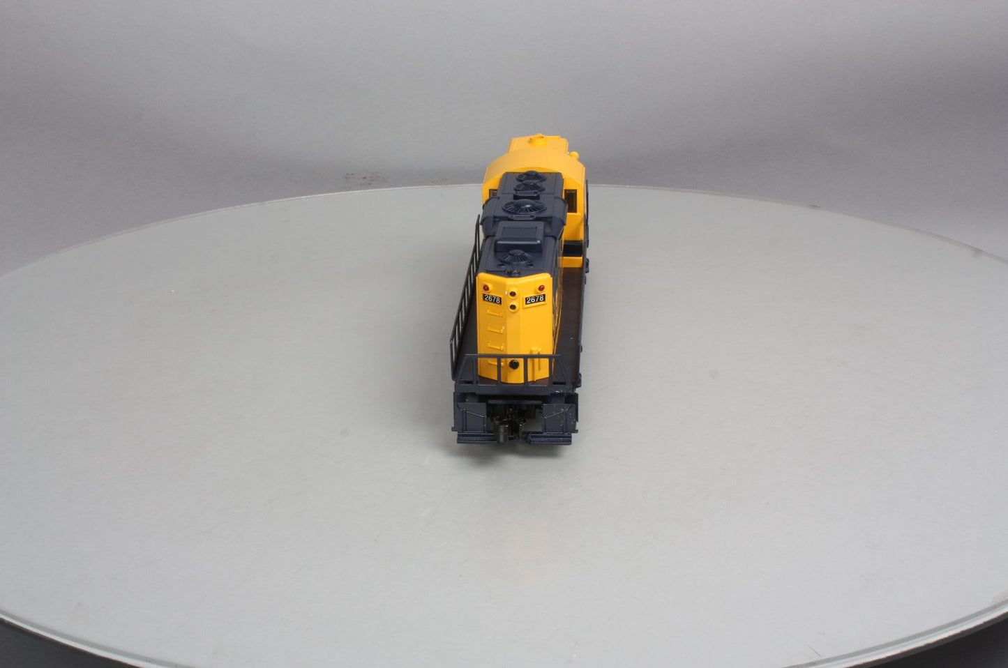 Williams 21420 Santa Fe GP9 Powered Diesel Locomotive
